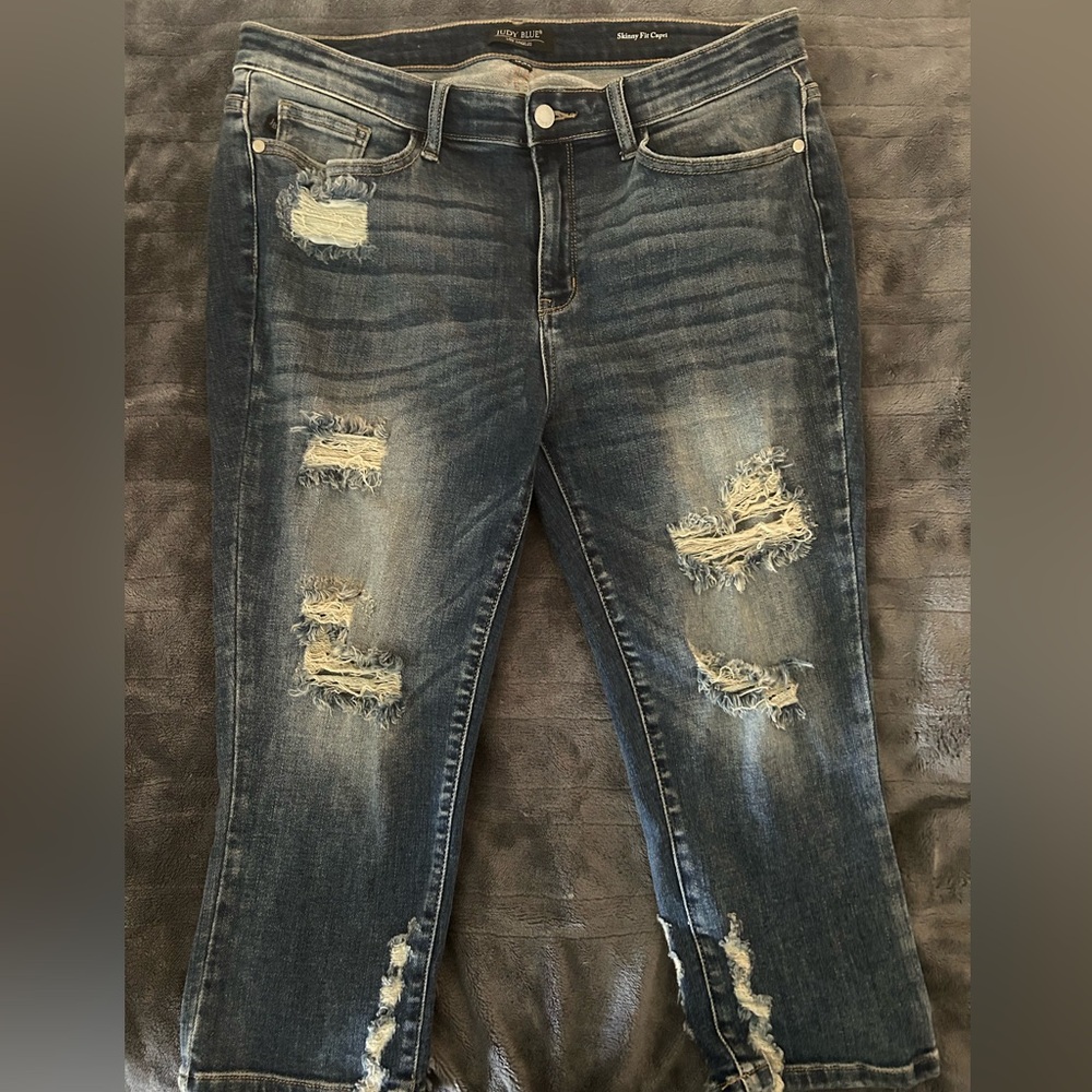 Judy Blue Skinny Fit Capris 15/32